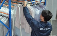 服裝(zhuang)空運- DB Schenker爲(wei)紡織中(zhong)心孟加(jia)拉國(guo)量身定製(zhi)的(de)服裝(zhuang)